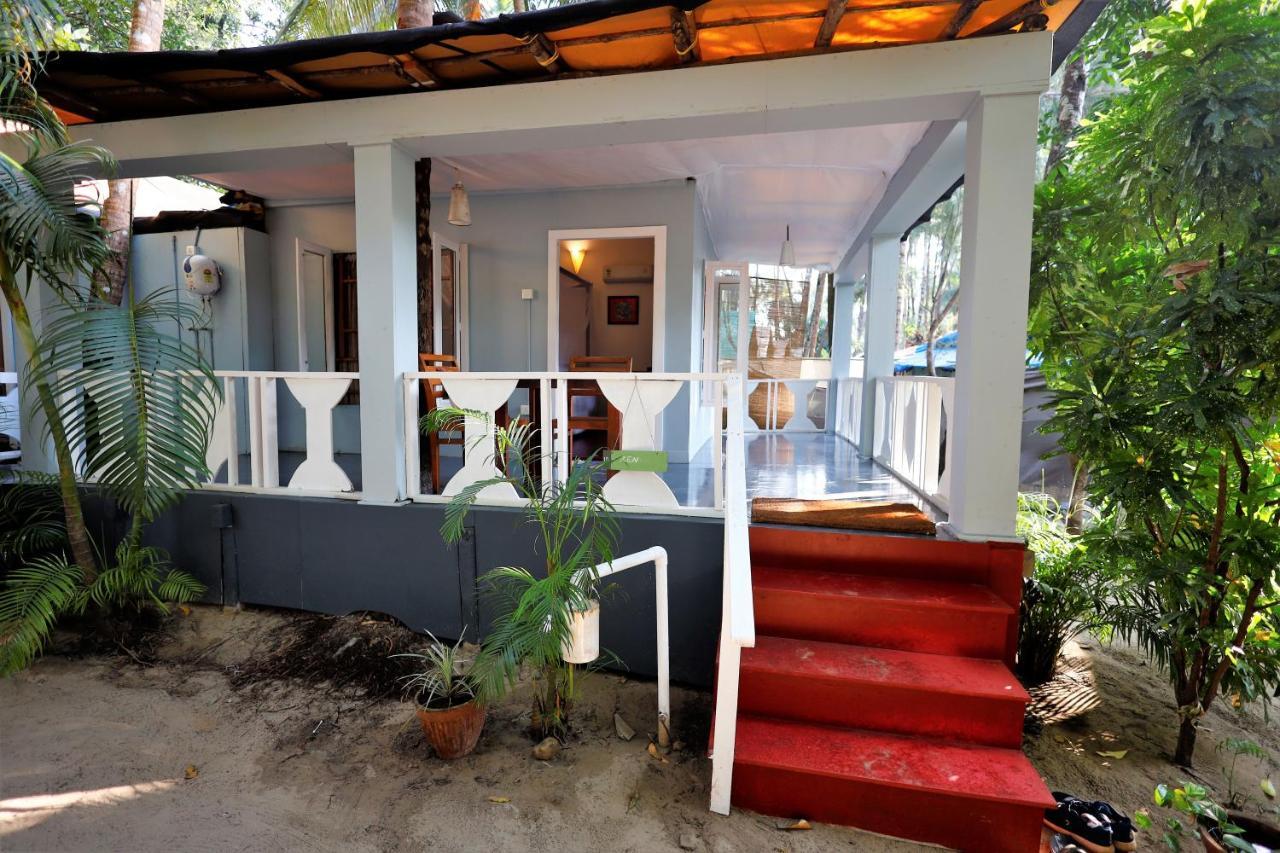 Temple Garden Seaside Cottages Palolem Exterior photo