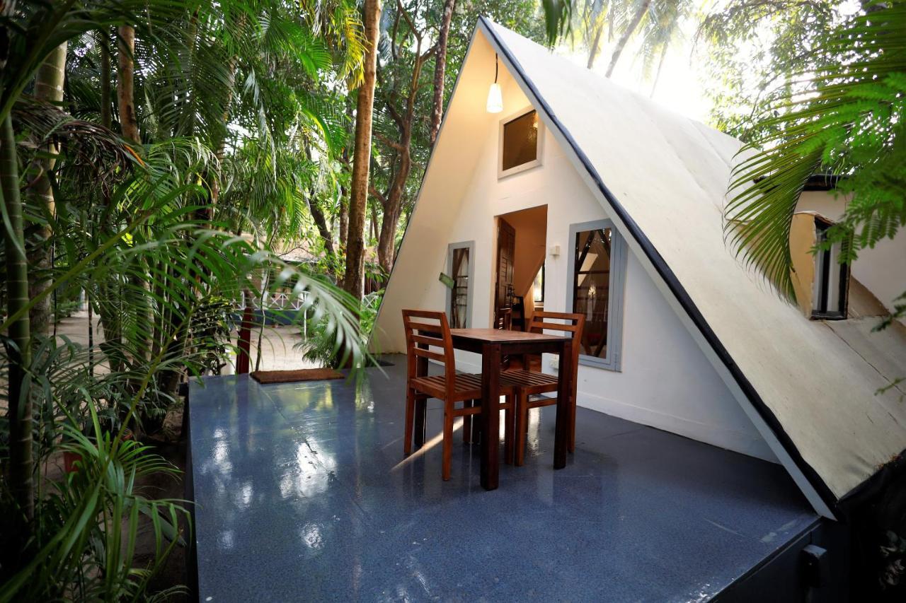 Temple Garden Seaside Cottages Palolem Exterior photo